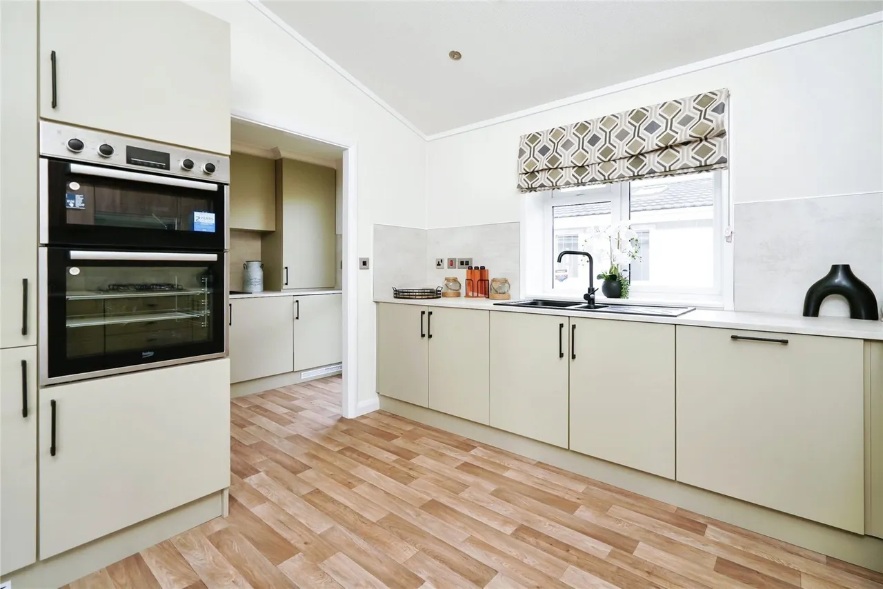Heathfield, Bletchingdon, Kidlington, Oxfordshire, OX5, photo 10