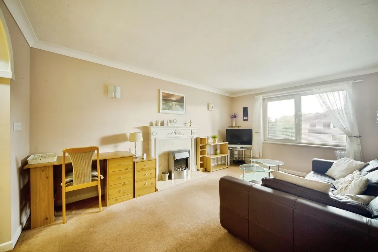 Mayfield Avenue, London, N12, photo 3