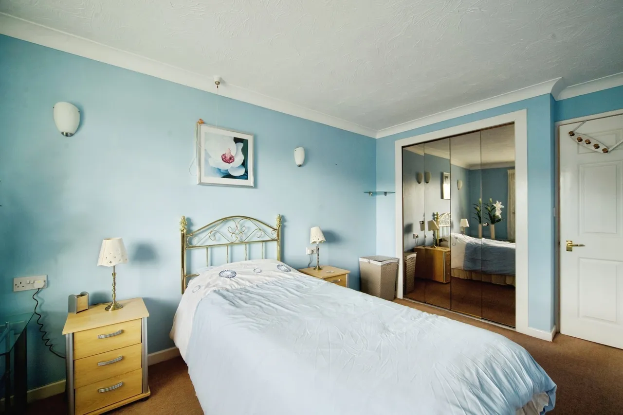 Mayfield Avenue, London, N12, photo 11
