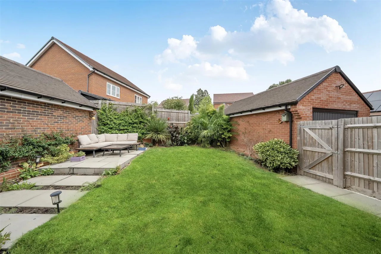 Gatekeeper Hill, Curbridge, Southampton, photo 17