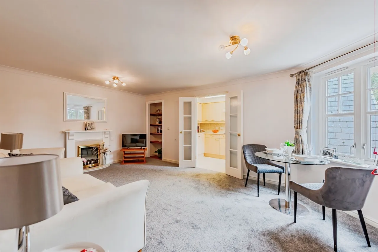 Massetts Road, Horley, RH6, photo 3