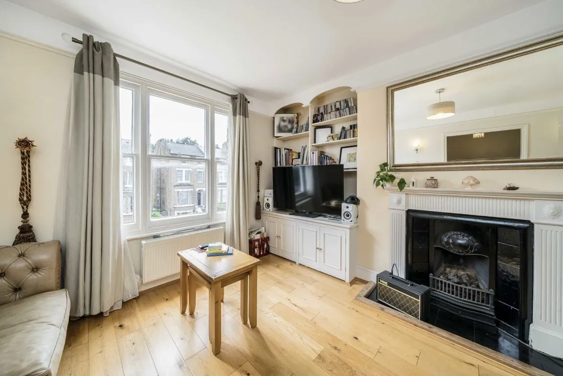 The Grove, W5, photo 2