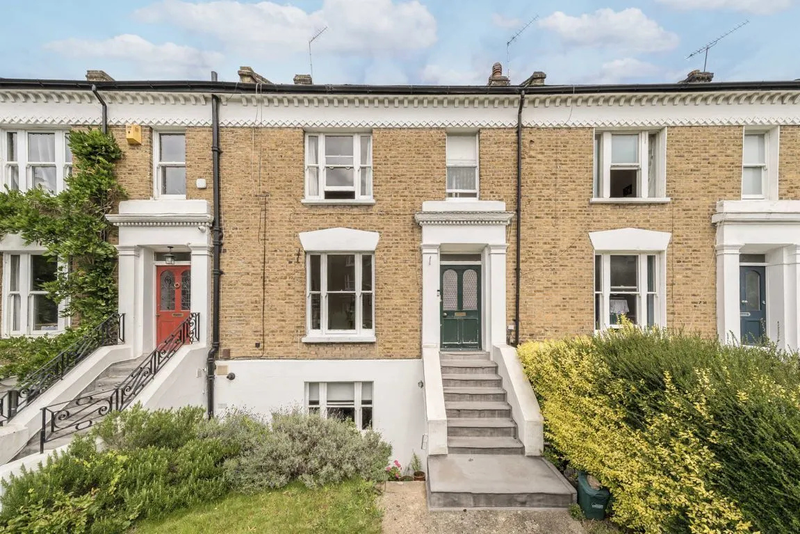 2 bed property to rent, The Grove, W5