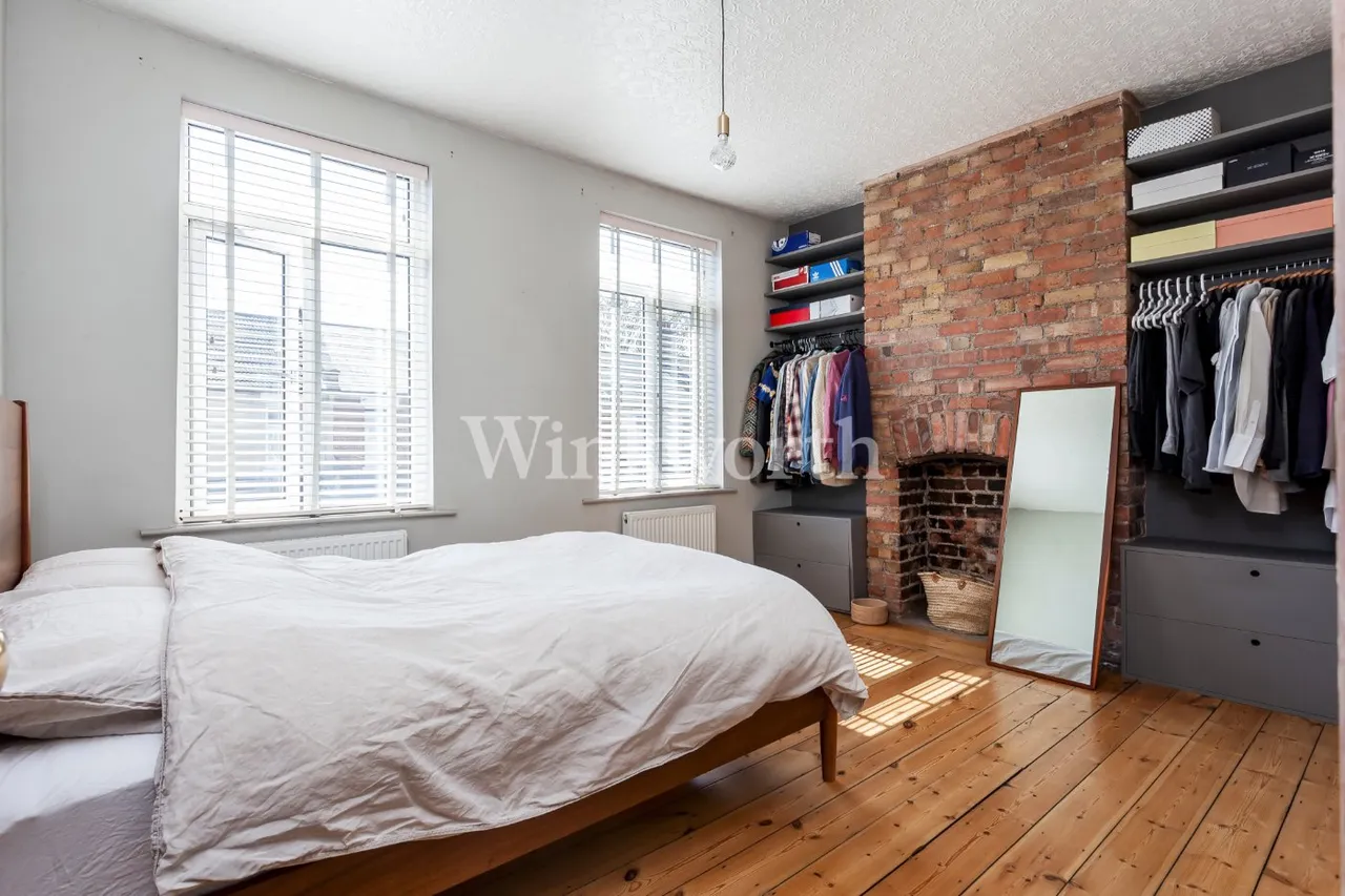 Rosebery Avenue, London, N17, photo 3