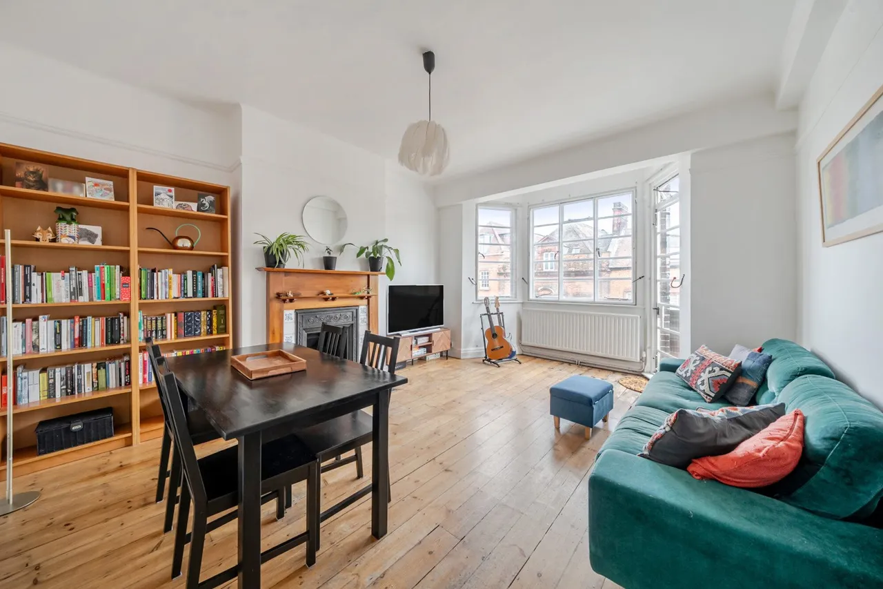 Blackheath Village, SE3, photo 2
