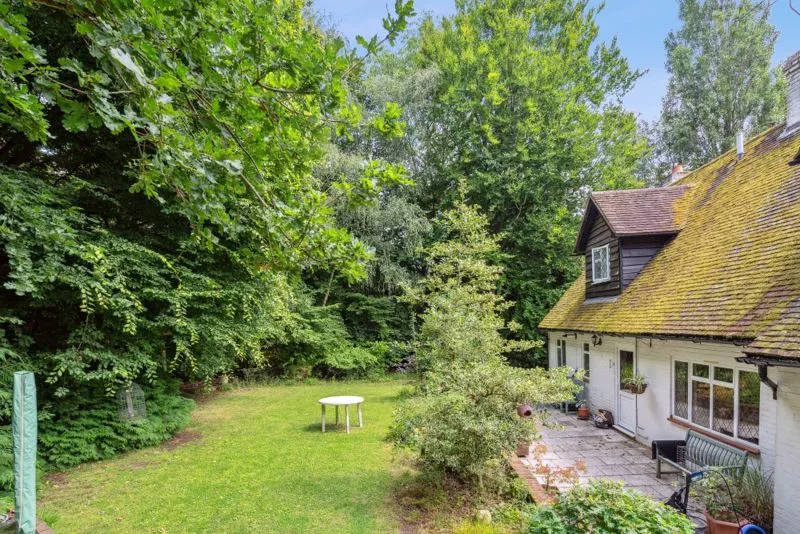 Blind Lane, Bourne End SL8 5LF, photo 3