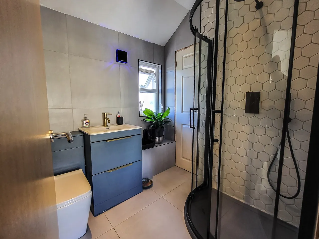 Atlas Road, Cardiff, CF5, photo 8