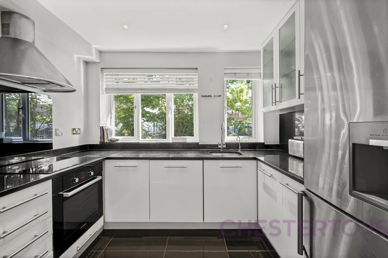 Riverside Court, Blackheath, SE3, photo 13