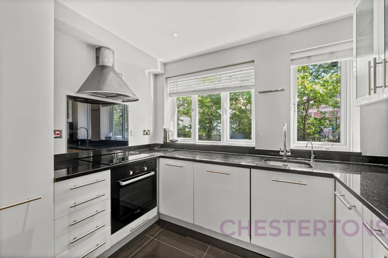 Riverside Court, Blackheath, SE3, photo 14