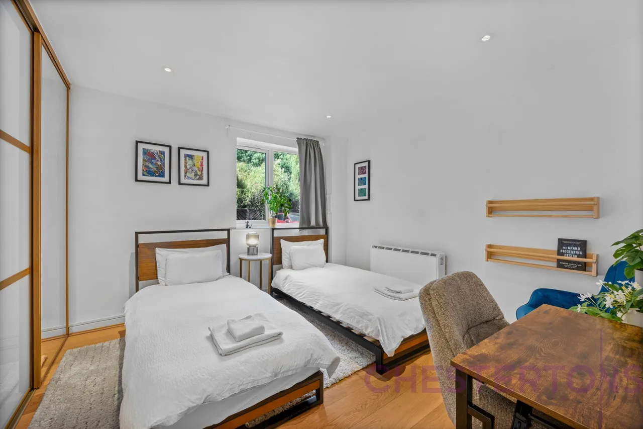 Riverside Court, Blackheath, SE3, photo 8