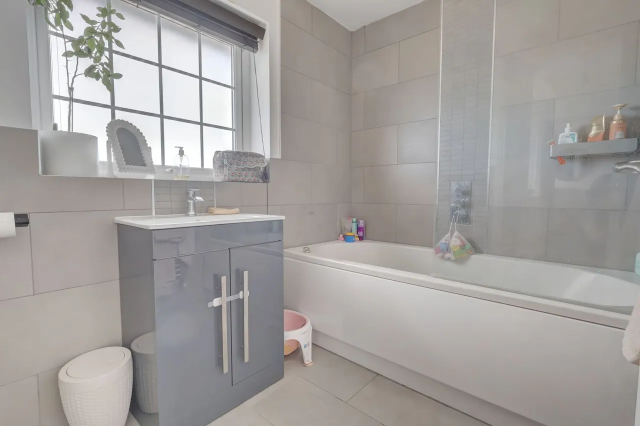 Eastfield Road, Princes Risborough, HP27, photo 6