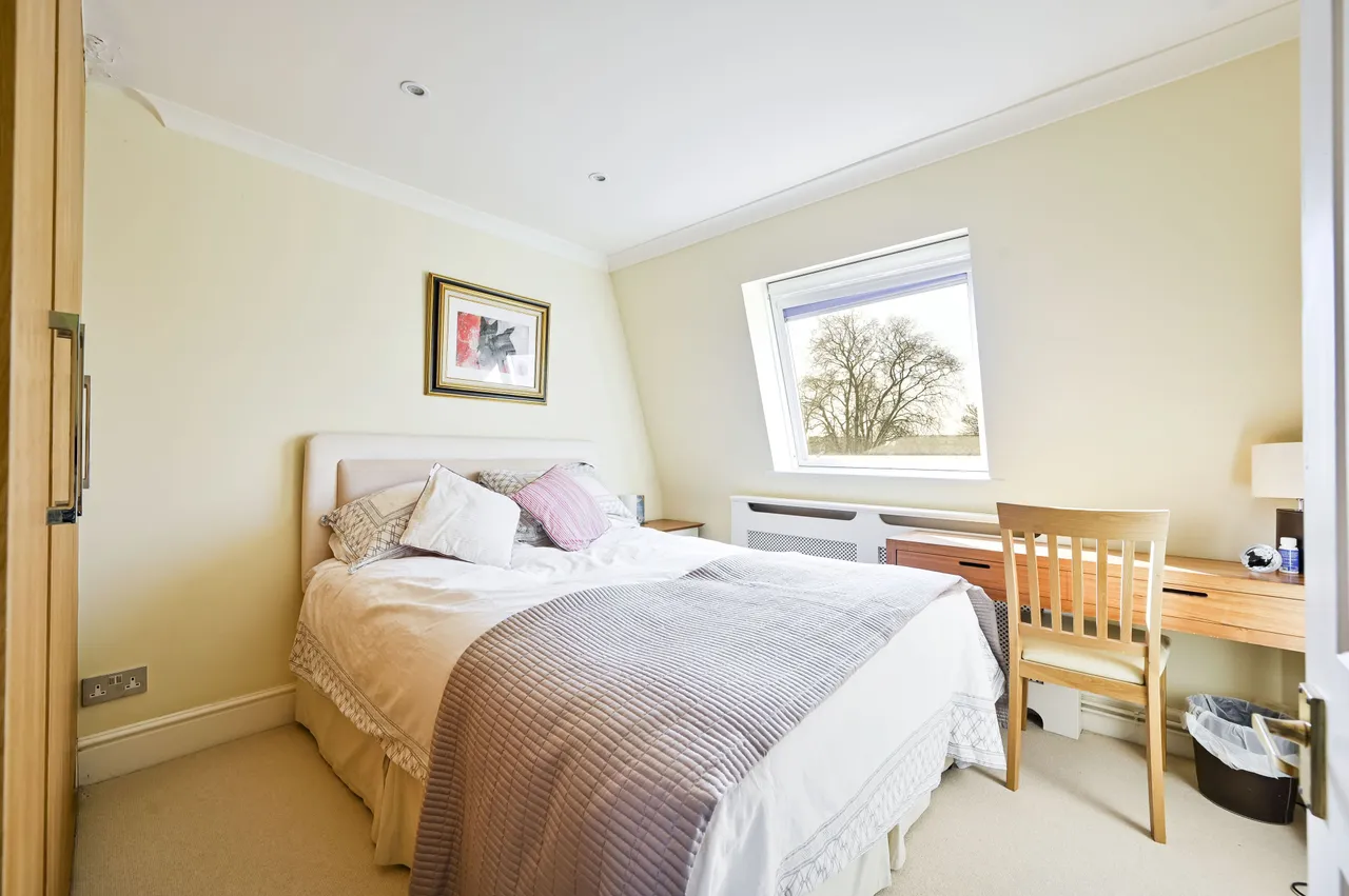 Flat 3, 14 Ifield Road, London, photo 12