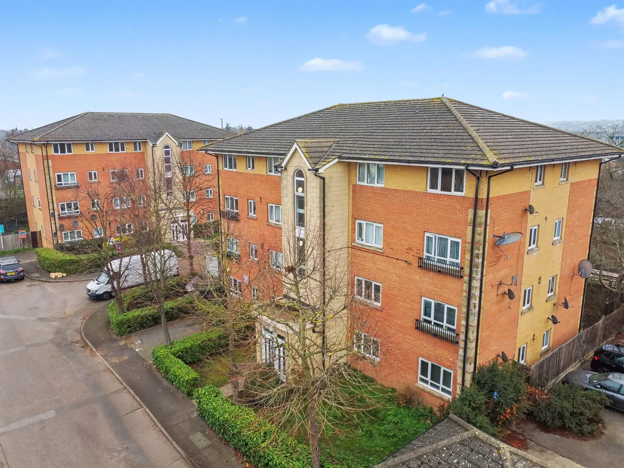 Hudson Way, London, N9, photo 13