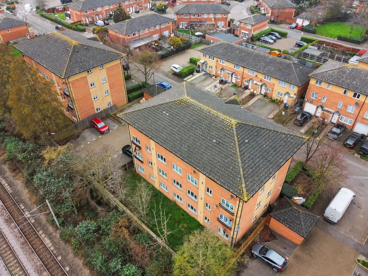 Hudson Way, London, N9, photo 15