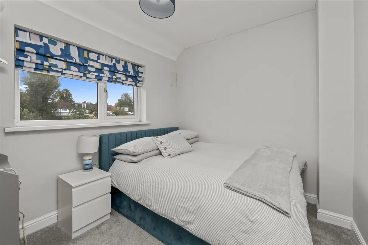 Fulwell Park Avenue, Twickenham, TW2 5HB, photo 9