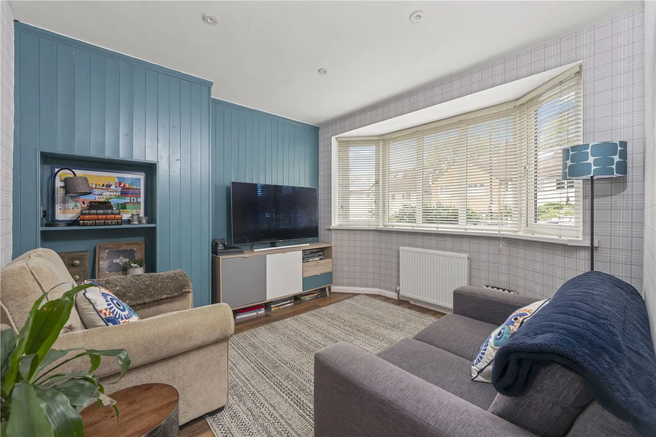 Fulwell Park Avenue, Twickenham, TW2 5HB, photo 3