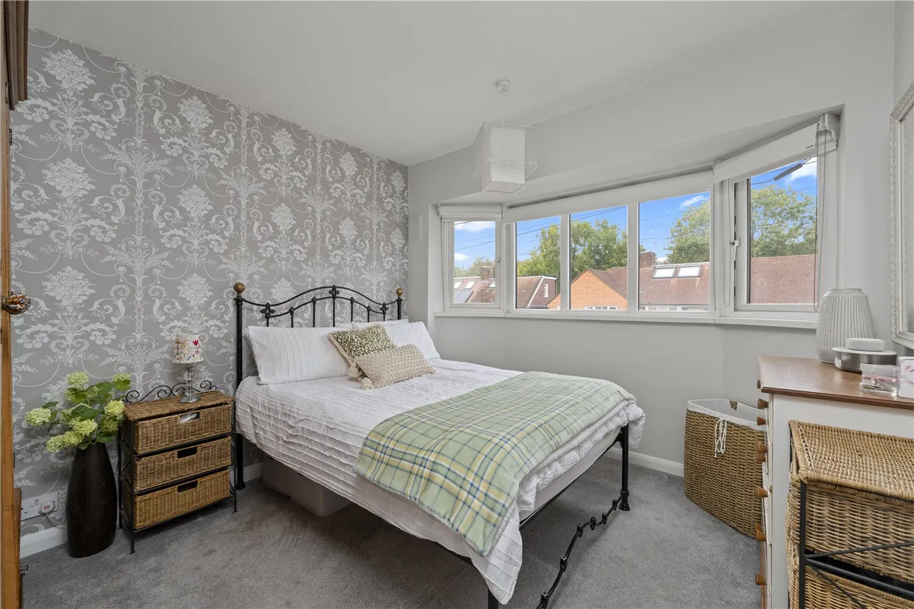 Fulwell Park Avenue, Twickenham, TW2 5HB, photo 8