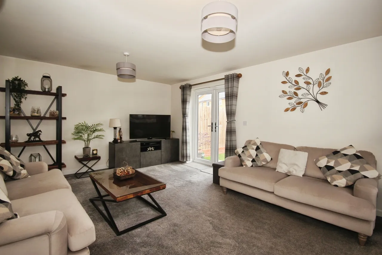 Hall Green Drive, Coventry, photo 2