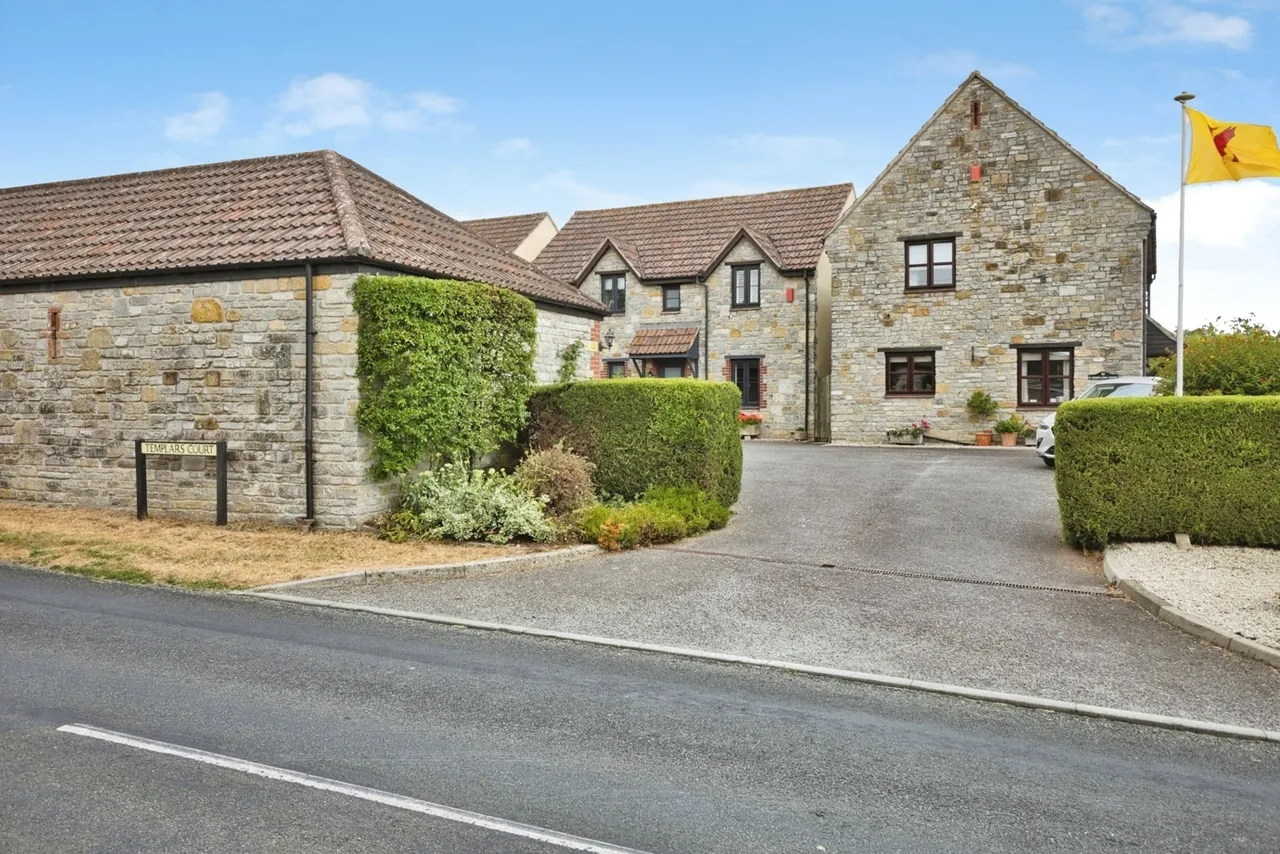 Templars Court, Long Load, TA10, photo 10