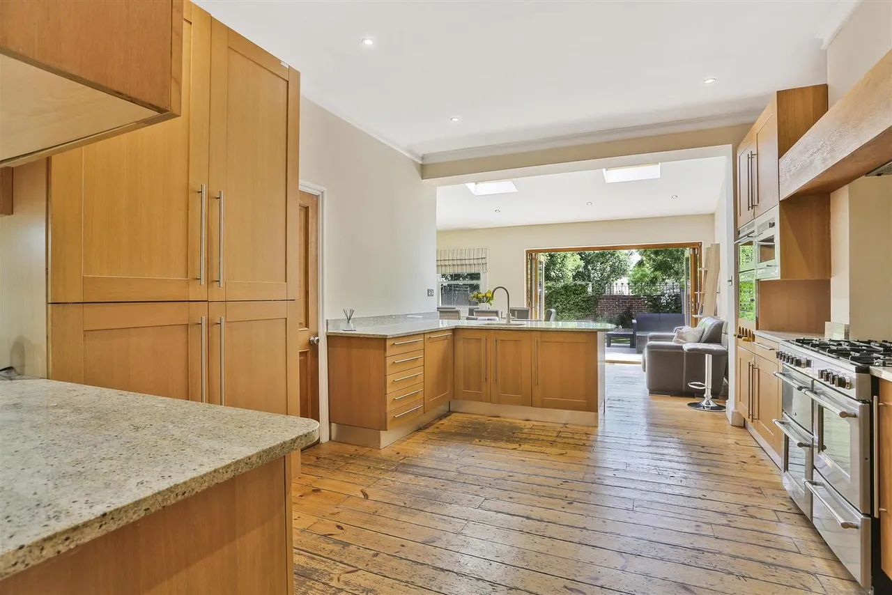 Sherwood Park Road, Sutton, SM1 2SG, photo 8