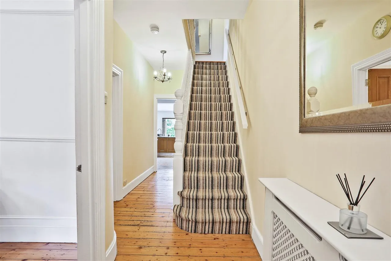 Sherwood Park Road, Sutton, SM1 2SG, photo 15