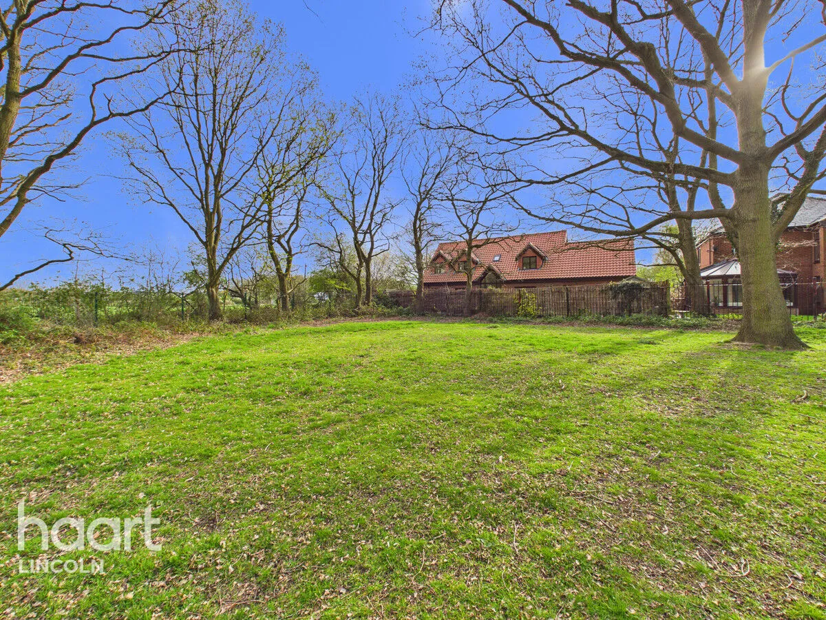 Boundary Lane, South Hykeham, LN6, photo 2
