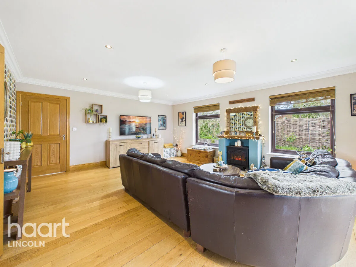 Boundary Lane, South Hykeham, LN6, photo 6