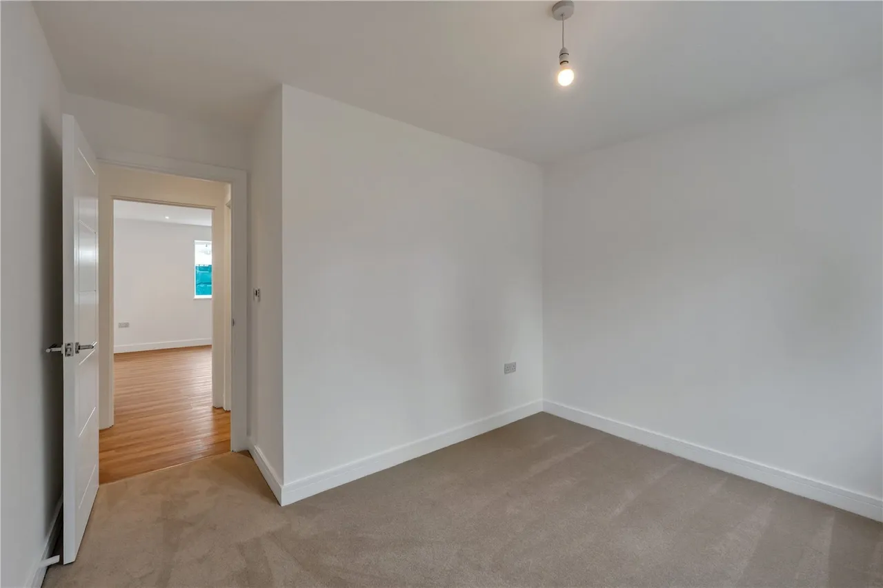 Stanshaw Road, Bristol, BS16, photo 13