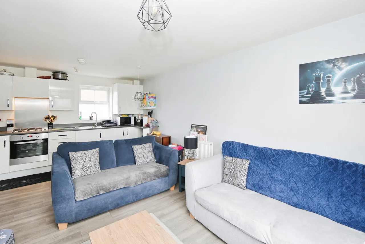 Damselfly Court, Nuneaton, photo 7
