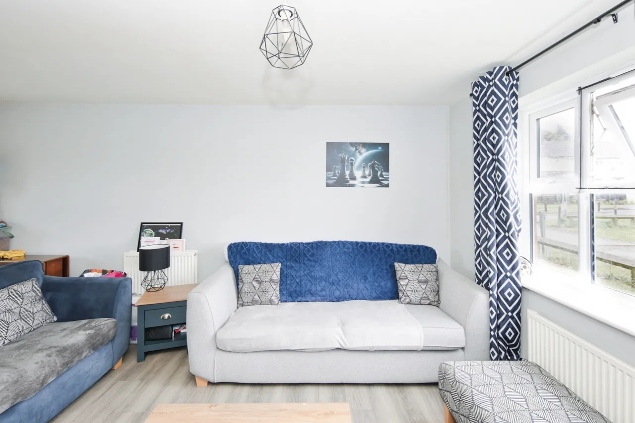Damselfly Court, Nuneaton, photo 9