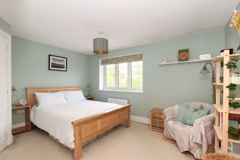 Hewgal Way, Aston Clinton, Buckinghamshire, HP22 5NP, photo 7
