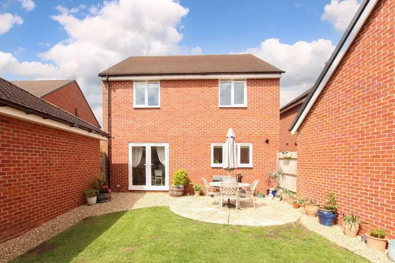 Hewgal Way, Aston Clinton, Buckinghamshire, HP22 5NP, photo 14