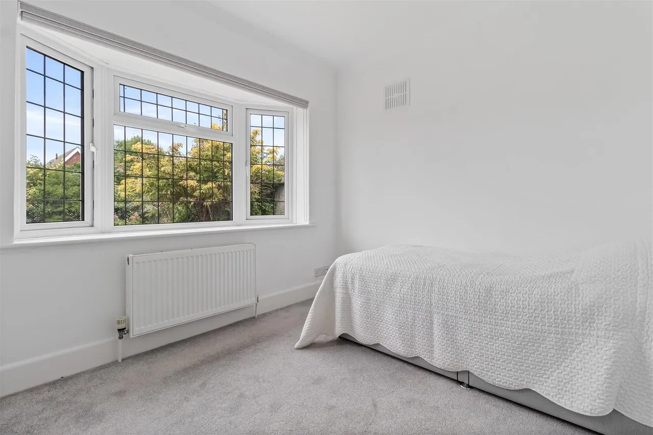 Beehive Lane, Ferring, Ferring Worthing, photo 9