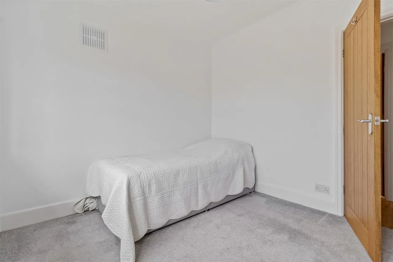 Beehive Lane, Ferring, Ferring Worthing, photo 10
