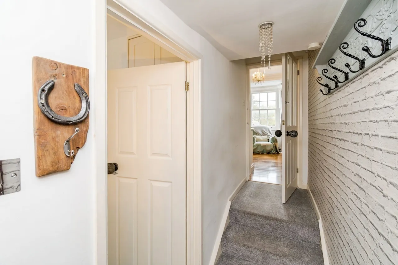 Gosport Lane, Lyndhurst, SO43, photo 17