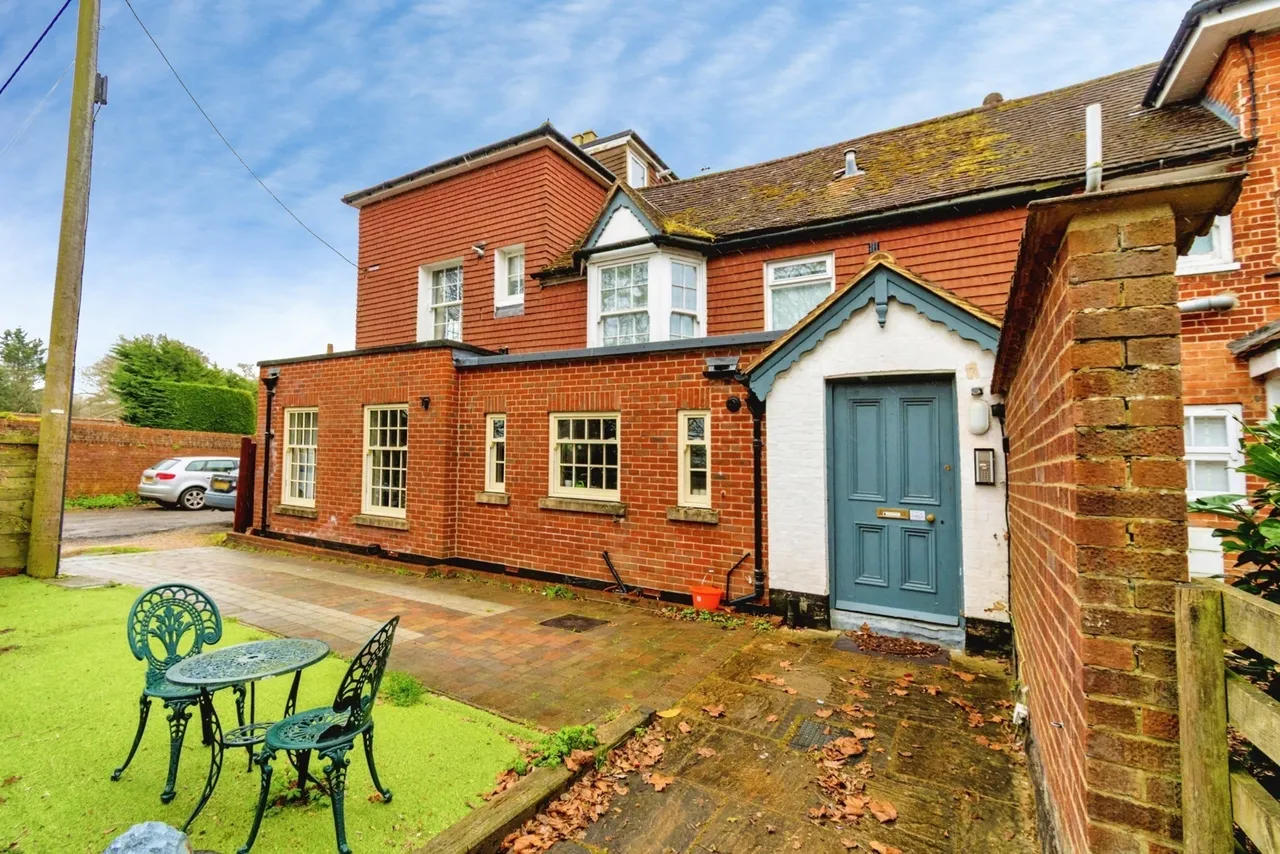 Gosport Lane, Lyndhurst, SO43, photo 19