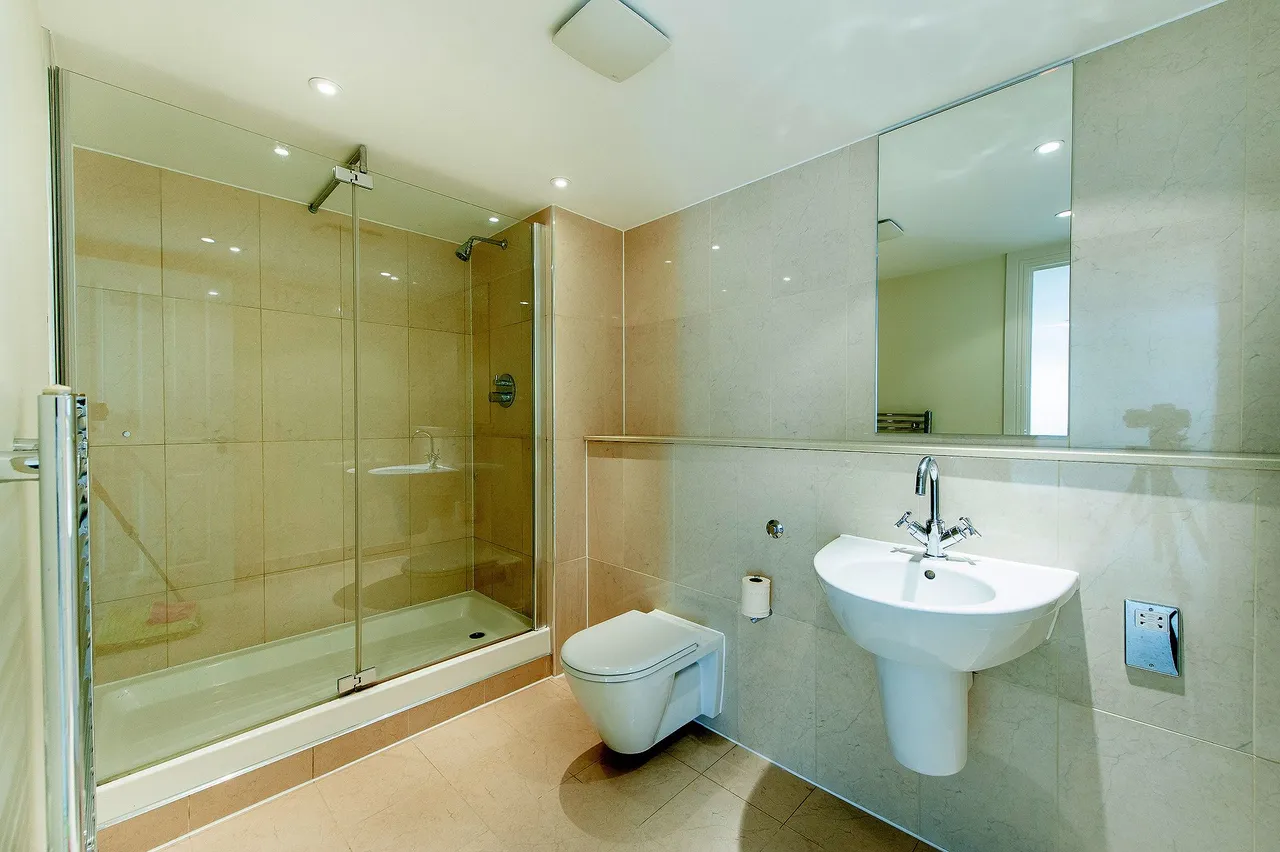 88 High Street, Harrow, photo 7