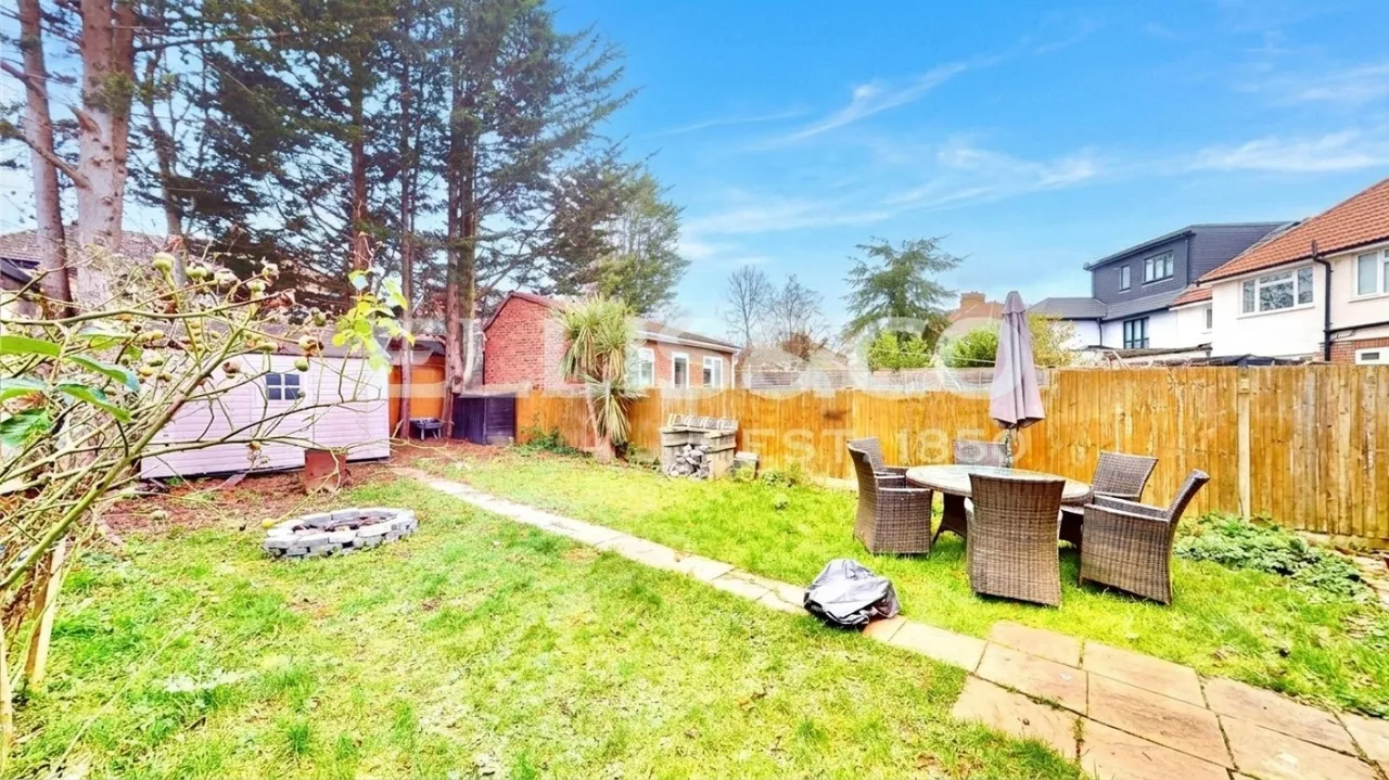 Betham Road, Greenford, UB6, photo 29