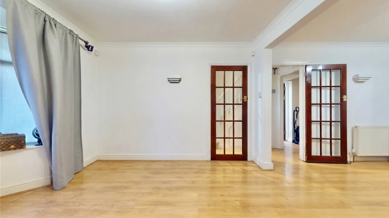 Betham Road, Greenford, UB6, photo 9