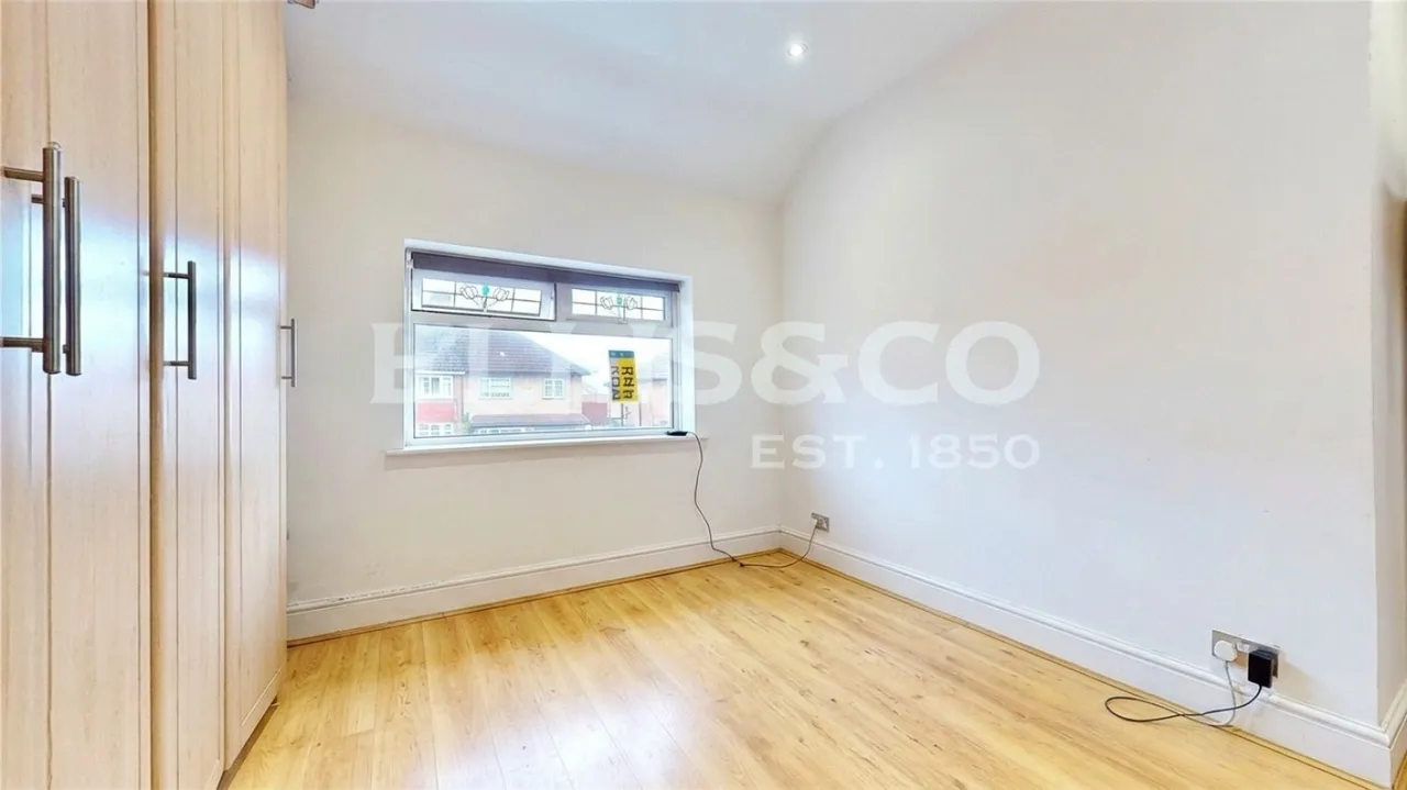 Betham Road, Greenford, UB6, photo 24