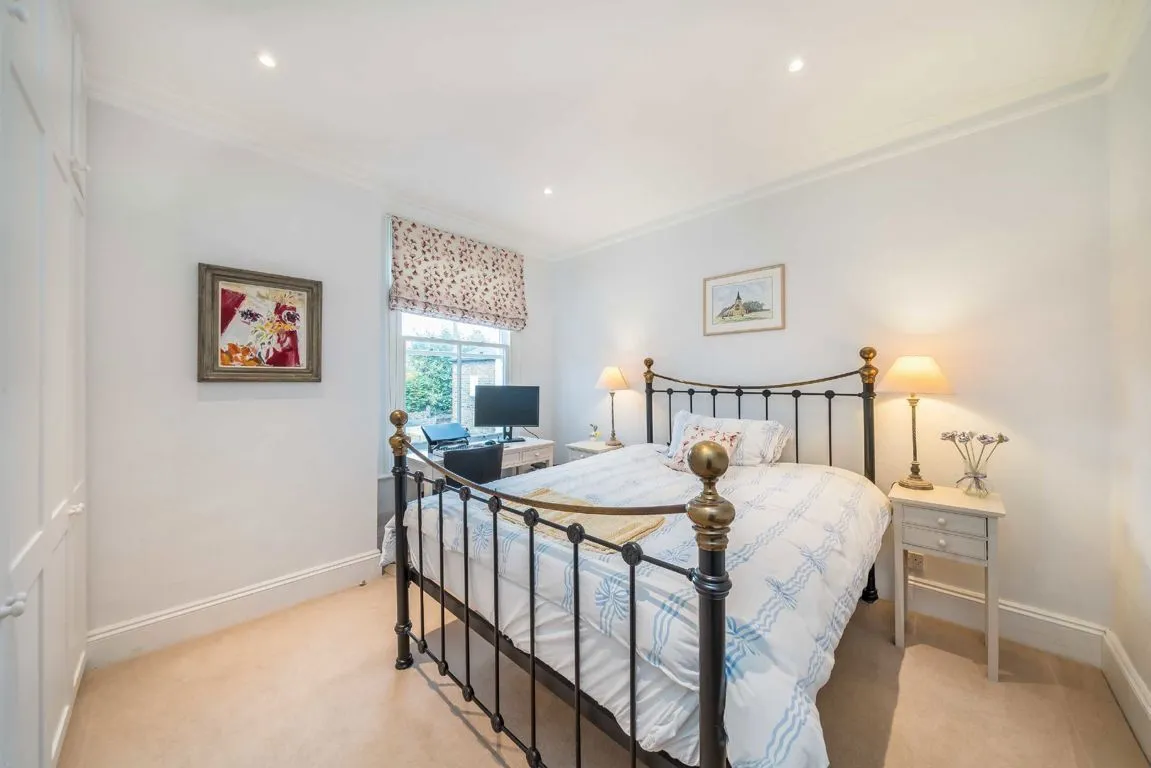 Haverhill Road, SW12, photo 8