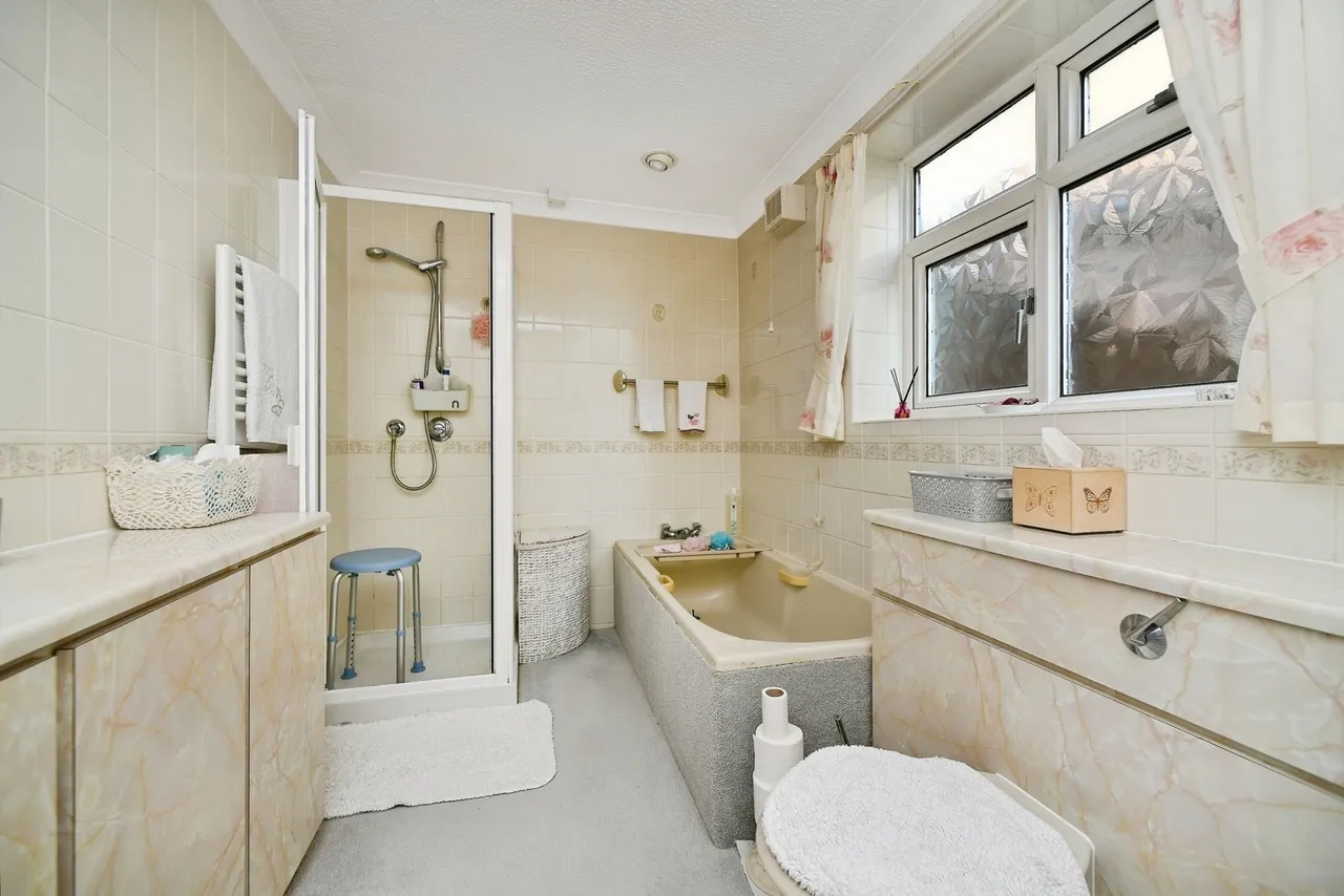 Lenham Avenue, Saltdean, BN2, photo 12