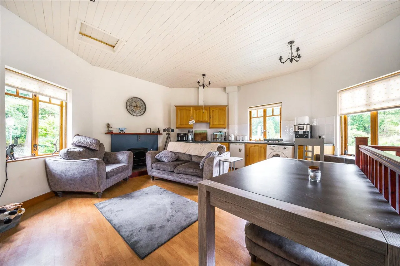 Golf Links Road, Builth Wells, photo 18