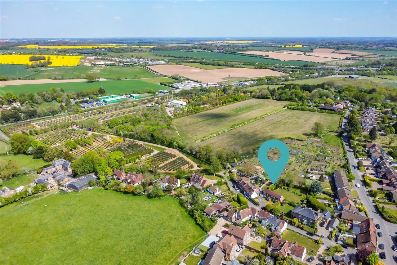 River Hill, Flamstead, Hertfordshire, AL3 8DA, photo 11