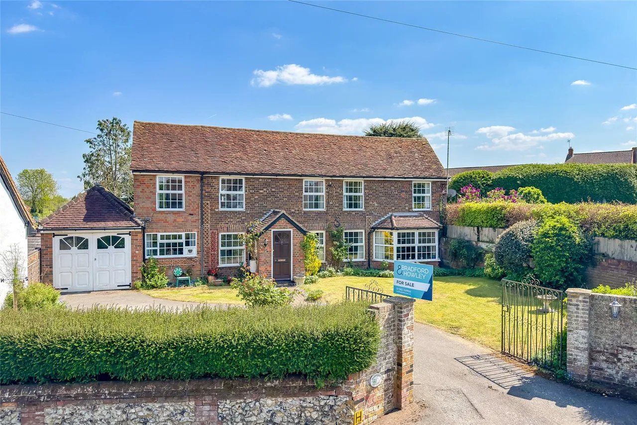 River Hill, Flamstead, Hertfordshire, AL3 8DA, photo 8