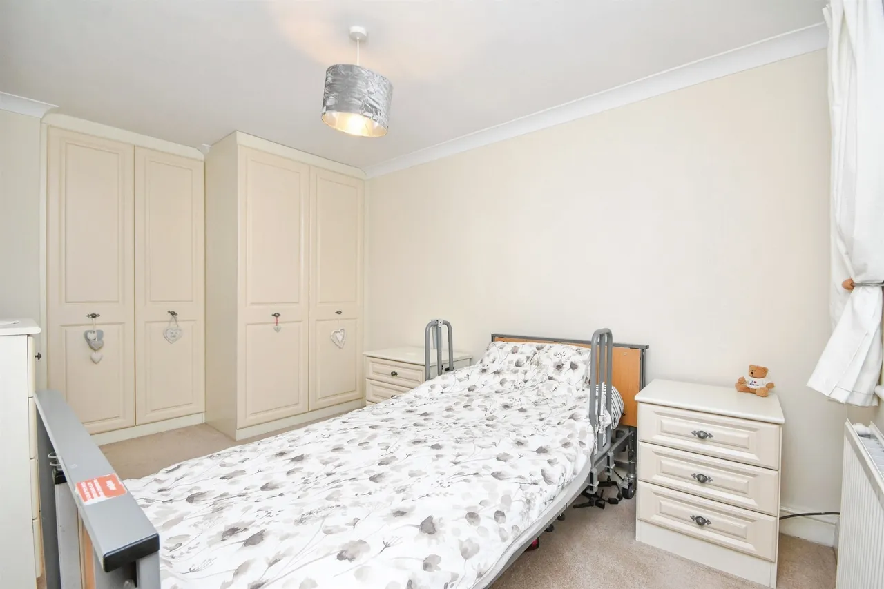 Doublet Mews, Billericay, photo 12