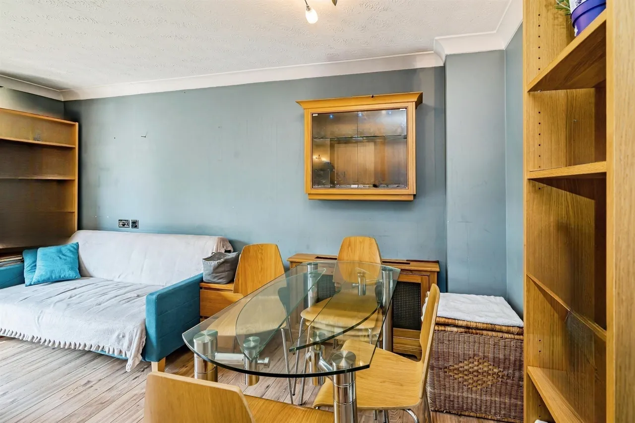 Parslow Close, Aylesbury, photo 4