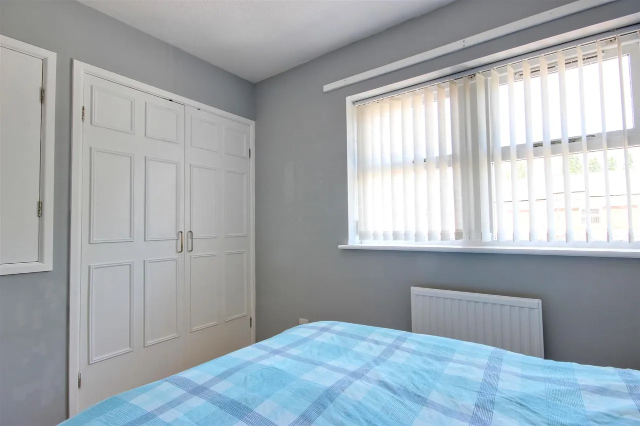 Swallowfield Drive, Hull, photo 12