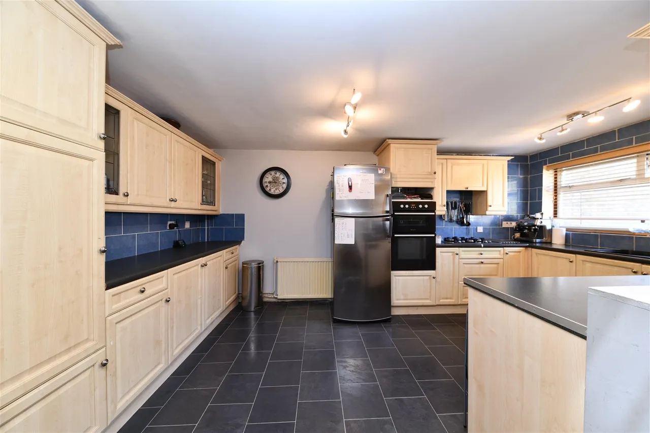 Ripon Road, Stevenage, Herts, SG1 4NJ, photo 3