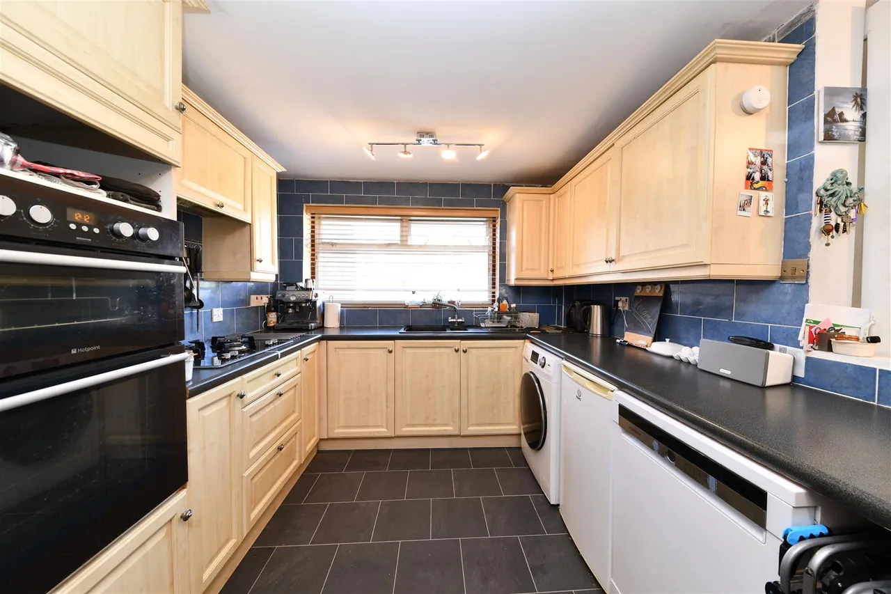 Ripon Road, Stevenage, Herts, SG1 4NJ, photo 12
